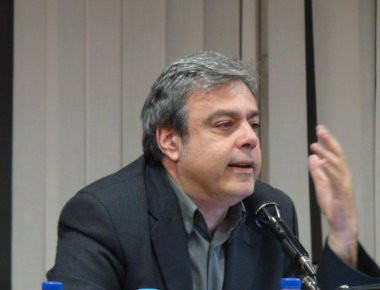 Χ.Βερναδάκης: «Θα δοθούν περίπου 1.000 ευρώ σε 1 εκατομμύριο ανθρώπους»